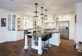 Kitchencabinetsreviews.com is the best source online for kitchen cabinets reviews. Traditional Kitchen Design By Mastercraft Trends