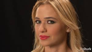 Mackin, A., Zhang, A., & Bull, D. (2019). A Frame Rate Conversion Method  Based