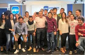 La juventud del partido popular presentó una solicitud de información ante. El Pp Denuncia La Agresion A Un Camarero Por Ser Este Militante De Nuevas Generaciones