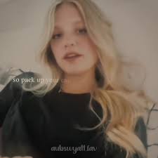 Noah Kahan Aubrey Wyatt