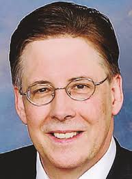 Gudis, Guy offer contrasting vision