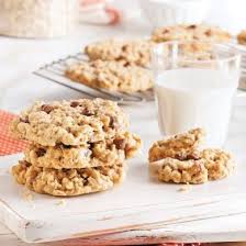 Biscuits Moelleux Au Chocolat Avoine Et Noix Je Cuisine Recipe Food Yummy Cookies Canadian Food