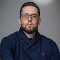 100+ "Aron L." profiles