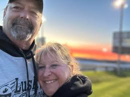 Oh what the hell, lets do one more race this year Diana Laliberte. St  Thomas Turkey Nationals we are coming and bringing friends. Paul Perron,  Melanie Gasior , Chantal Robillard and Brian