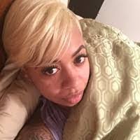 Shanda Evans's Instagram, Twitter & Facebook