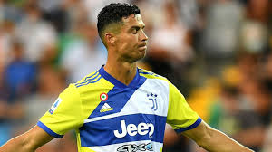 The european transfer deadline is mere days away but the situation between cristiano ronaldo and his soccer club juventus still hasn't been resolved. Mpw4sst8fonuum