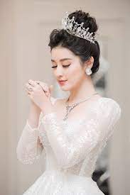 Lời chia sẻ của huyền my đã ngầm xác định rằng, mối quan hệ với kỳ duyên vẫn bình thường và không hề rạn nứt. A Háº­u Huyá»n My ChÆ°a Vá»™i Va Tinh Ä'áº¿n Chuyá»‡n Yeu Ä'Æ°Æ¡ng Hay Káº¿t Hon