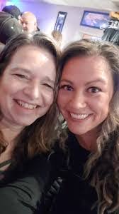 Susanna Rowe's Instagram, Twitter & Facebook