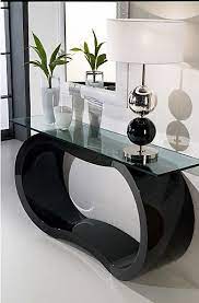 Vous Avez Opte Pour Un Interieur Au Style Design Faites Le Savoir Des L Entree Avec Cet Decoration De Coin Console Design Decoration Interieure Hall D Entree