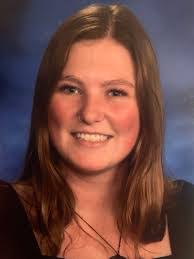 Tina Leake's Instagram, Twitter & Facebook