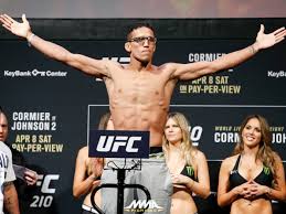 The best gifs for charles oliveira. Body Development Of Charles Oliveira Sherdog Forums Ufc Mma Boxing Discussion