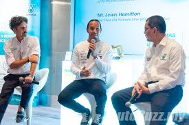 Petronas lubricants international (pli) is the global lubricants manufacturing and marketing arm of petronas, the national oil corporation of malaysia. Petronas Introduces New Engine Lubricant For Hybrid Vehicles Autobuzz My