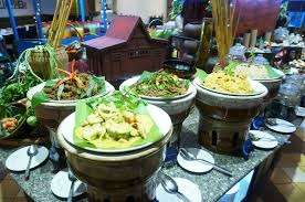 Buffet timings are between 6.30pm and 9.30pm so you. Berbuka Puasa With Hotel Equatorial Melaka Rest House Cindy S Planet