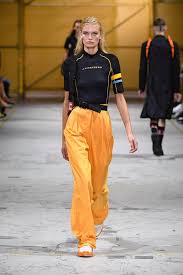 J Lindeberg Ready To Wear Spring 2019 Look 55 Streetwear Fashion Ready To Wear Fashion