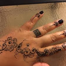 Not only is the main ingredient in the gel 100% pure jagua juice but the other ingredients are also natural and most of them can be found in many food items. Kory S Jagua Henna Tattoos Home Facebook