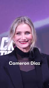 🤍 Cameron Diaz ist nach 5 Jahren zurück auf dem roten Teppich.