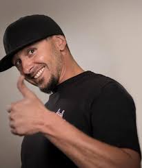 I would like to wish one of my Best friends a Happy Birthday! Thank you for  everything you do for the Kindig-it Family! Charity and I appreciate all  your dedication and hard