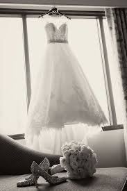 Wedding Dress Photos You Should Make Wedding Forward Romantic Wedding Photography Family Wedding Photos Wedding Picture Poses