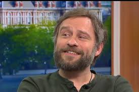 Coronation Street star Peter Ash flooded with messages as he marks huge  milestone in live TV surprise