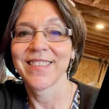 Trish Hill's Instagram, Twitter & Facebook