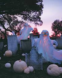 Can the two get along well and. How To Make A Diy Halloween Graveyard The Budget Decorator