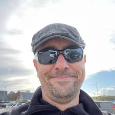 Surtout, rien à voir avec la POLITIQUE, mais j'adore cette idée pour les  BERGES DE L'ORNAIN 👍. Personnellement lors de vacances, lorsqu'il y a de  l'eau et que c'est bien aménagé, on