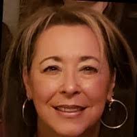 Peggy Dinkel's Instagram, Twitter & Facebook