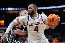 Auburn's Bruce Pearl Gives Johni Broome Injury Update, Expects Star to Play  Final Four