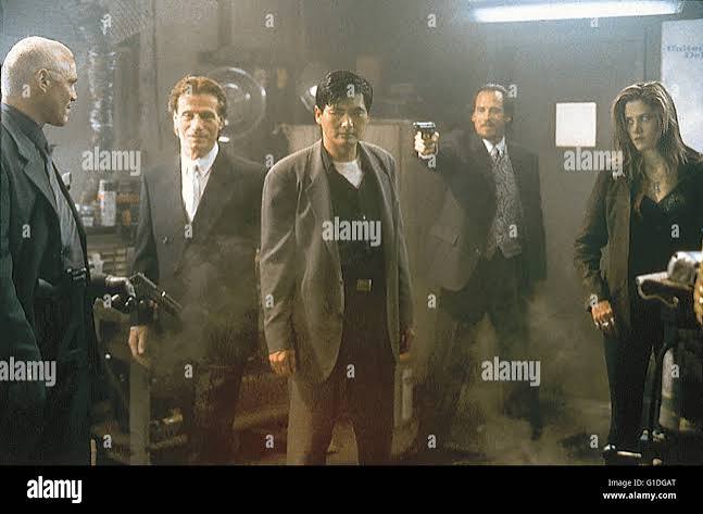 Replacement Killers - Die Ersatzkiller / Jürgen Prochnow / Chow Yun-fat /  Mira Sorvino Stock Photo - Alamy