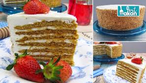 Cara buat resepi kek span vanilla ini kami dapat daripada blog puan azlita masam manis tetapi 180 gram gula halus bukan gula kasar dan juga gula icing. Cara Buat Kek Medovik Atau Kek Madu Rusia 8 Tingkat Lembut Dan Crunchy Macam Kedai Bakery Port Makan