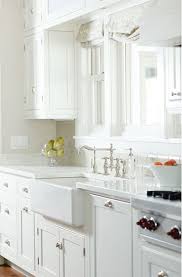 Pin By Deb Cudak On White Kitchens White Kitchen Cabinets Home Kitchens Kitchen Inspirations