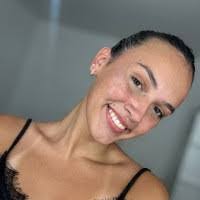 Silvia Manzo's Instagram, Twitter & Facebook