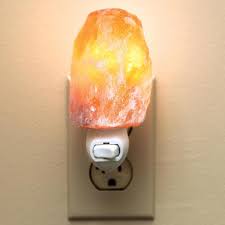 With a twisting base so you can comes with a clear bulb, but you can experiment using any 10 watt color bulbs for special lighting. Himalayan Salt Night Light Femail Creations