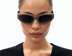 Hablando Sola Projets :: Photos, videos, logos, illustrations and branding  :: Behance