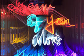 Magenta doesn't exist in an additional way. Olivia Steele I Dream Of You In Colors That Don T Exist 2015 Neon Stainless Steel Plexiglass Glass Courtesy Of The Artist And Circle Culture Gallery Berlin Street Art