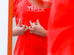 It is known for being one of the most powerful and organized sets within the larger crips gang. How To Form The Word Blood With Your Fingers 15 Steps