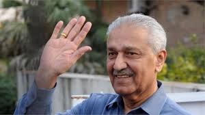 Dr Abdul Qadeer Khan: Aabbihii nukliyeerka Pakistan oo geeriyooday