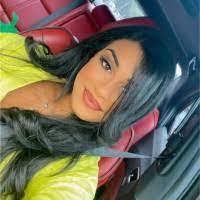 Lauren Heer's Instagram, Twitter & Facebook