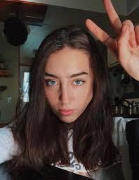 Abbe Lucia Buzzfeed Starbucks Fires Girl Instagram Age Height Boyfriend Attractive Eyes Lucia Starbucks