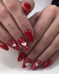 Todo sobre uñas es el sitio ideal si quieres conocer, informarte o mantenerte actualizada sobre el mundo de las uñas acrilicas en este año. Unas Rojas Decoradas Ideas Para Inspirarte 2021