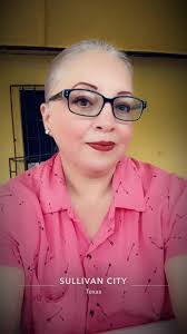 Imelda Salinas's Instagram, Twitter & Facebook