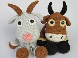 This free crochet cactus pattern represents that type of cactus. Goat Lisa Amigurumi Crochet Pattern