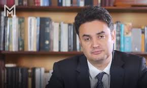 Legyen ön is előfizetőnk, rendelje házhoz a magyar hangot! Ujabb Repedesek Az Ellenzeki Osszefogason Varga Damm Andrea Nekiment Marki Zay Peternek Pestisracok