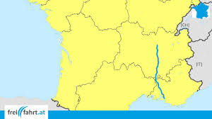 L'essence pour supprimer les traces d'adhésif est le f. Aire Service A7 Lyon Marseille Aire De Service D Autoroute En France
