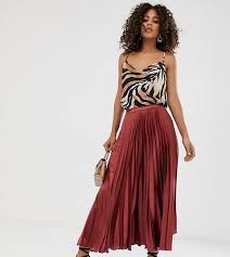 Marque 123 made in france tissu très soyeux (cupro) noté taille 42 mais jupe rouge. Asos Design Tall Jupe Mi Longue Plissee En Satin Rouge From Asos On 21 Buttons