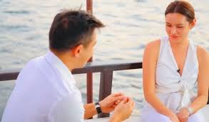 หญิง รฐา ถูกหวานใจหนุ่ม ตุลย์ ตุลยเทพ ทำเซอร์ไพรส์ขอแต่งงาน พร้อมเผยความรู้สึกหลังเพลง จีนี่จ๋า เวอร์ชั่น 2021 โดนดราม่า. à¸• à¸¥à¸¢ à¹à¸Šà¸£ à¸„à¸¥ à¸›à¸‚à¸­ à¸«à¸ à¸‡ à¸£à¸à¸² à¹à¸• à¸‡à¸‡à¸²à¸™ à¹„à¸¡ à¸¡ à¹€à¸‹à¸­à¸£ à¹„à¸žà¸£à¸ª à¸‚à¸­à¸‡ à¸²à¸¢ à¹† à¸ªà¸šà¸²à¸¢ à¹† à¸•à¸²à¸¡à¹à¸šà¸šà¹€à¸£à¸² The Bangkok Insight