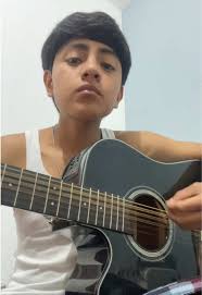 Santiago (@s_____m14_)