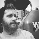 Daniel Fariss's Instagram, Twitter & Facebook