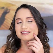 Photo by Samara Oliver (@samaraoliver__makeup) · December 23, 2021