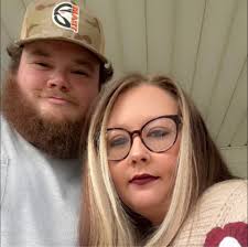 The new Norris Freedom XL has arrived!!! This is over 2400 sq ft of  beautiful space: Four bedrooms and 2 baths, Finished drywall, crown  moldings, coffer ceiling and so much more. When